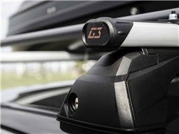 Set Baule + Barre Auto per DS DS4 dal 2021 in poi capiente 420 Litri Colore Nero con 2 Serrature Barre 127 CM c/Kit Attacchi